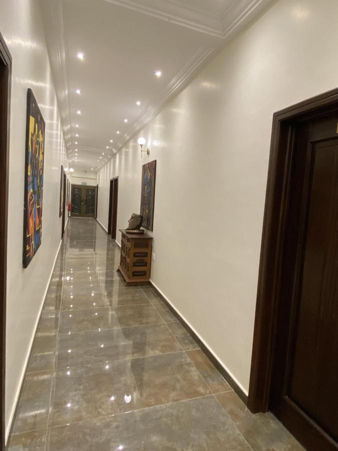 Eagle Vault Hotel Kwabenya Luaran gambar
